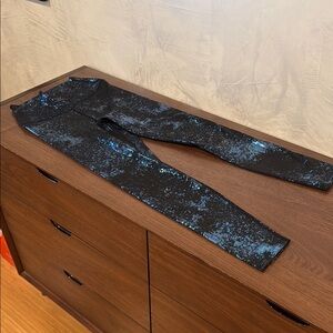 Carbon38 Black and Blue Speckled Leggings